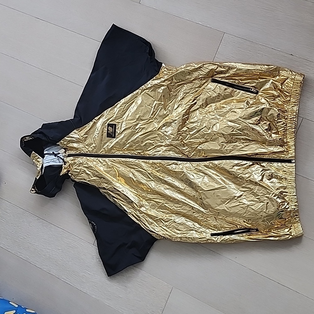 NYC Marathon NB Podium Shine Windbreaker